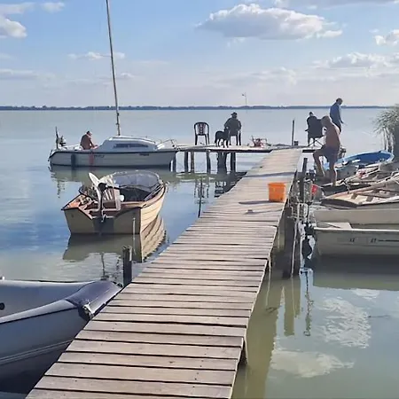 Eldorado Fogado Es Bed and Breakfast Vonyarcvashegy